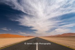 Road to Sossussvlei in Namib Naukluft National Park